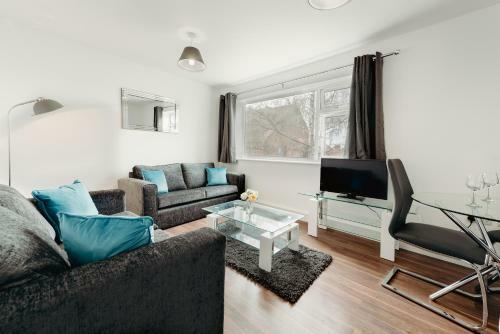 Arlan Apartments - Hinckley By Paym�n Club