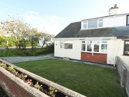 11 Capel Farm