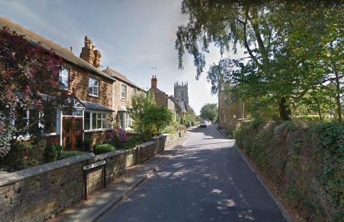 Orchard Road Studio Apartment