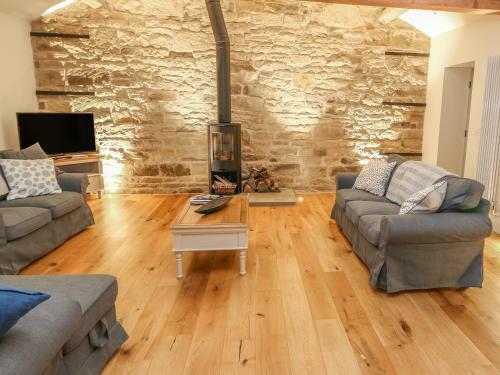 Morgan's Barn, Huddersfield