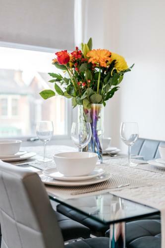 Open Luxury Contractor Apartment East London