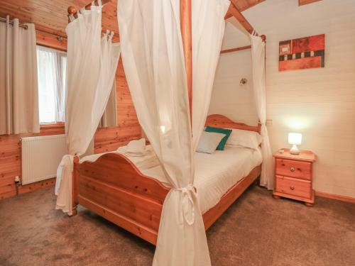 37 Amberwood