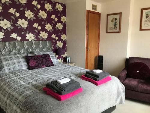 Inviting 3-bed House In Inverness