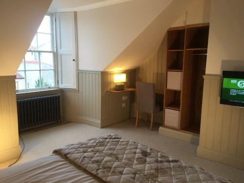 Irvine One Bedroom Apartment