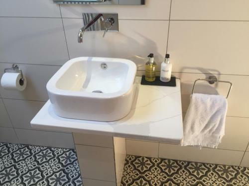 Irvine One Bedroom Apartment