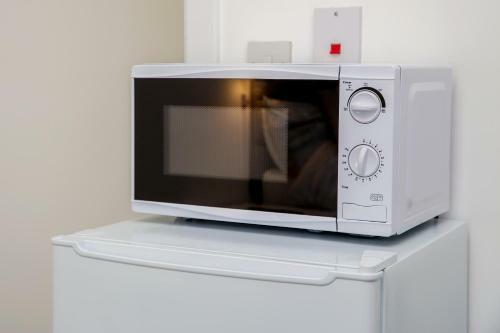 Hostal Marina View Guest House