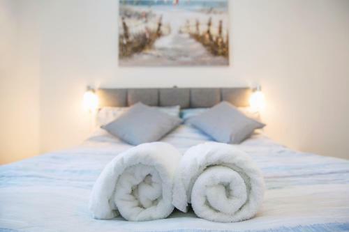 Hostal Marina View Guest House