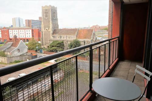 Toothbrush Apartments - Ipswich Waterfront - Cardinal Lofts