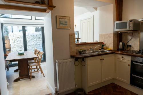 Church View Cottage