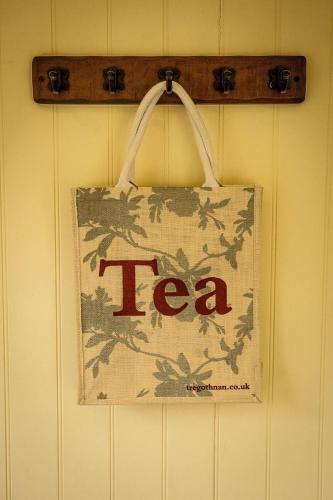 The Tregothnan Shepherds Hut