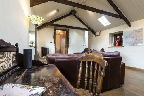 Foxglove - Luxurious Barn Conversion - Blossom Farm