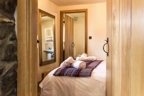 Foxglove - Luxurious Barn Conversion - Blossom Farm