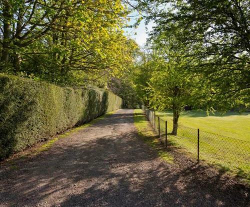 Jedburgh Chateau Sleeps 26