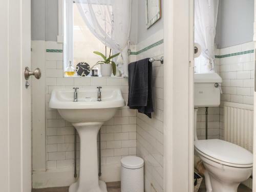 Sunnydale, Rivock Avenue