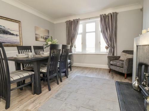 Sunnydale, Rivock Avenue