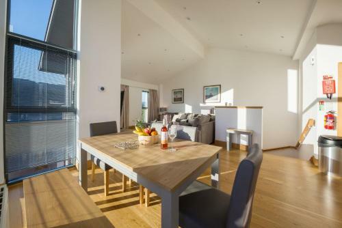 Taymouth Marina-8 Lawers View