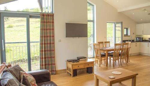 Taymouth Marina-9 Lawers View