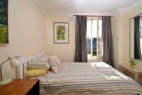 Seaside Cottage, Yards To The Sea