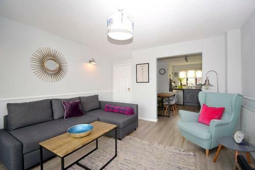 St George's Snug - Mins From Sea & Golf Course