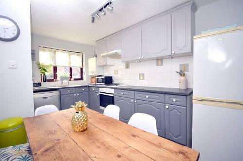 St George's Snug - Mins From Sea & Golf Course