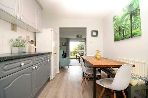 St George's Snug - Mins From Sea & Golf Course