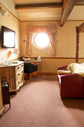 Hotel The Dog And Partridge
