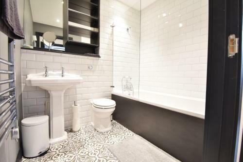 Aire Apartments New York Styled Luxury Apartments