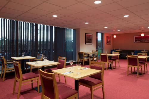 Hotel Ramada By Wyndham Leeds East