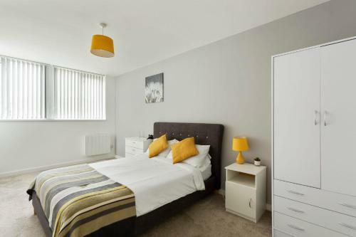 Beautifully Converted City Centre Apartment!