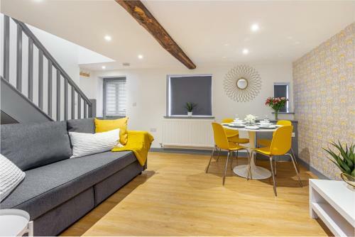 Beautiful 2 Bedroom House In Leominster