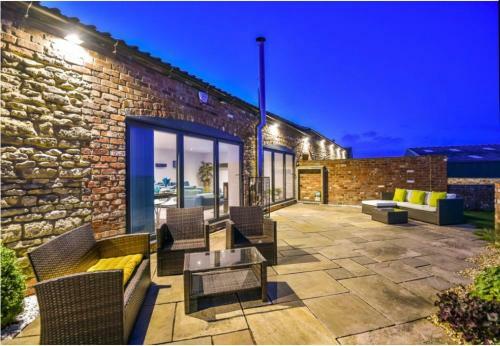 Captivating 4-bed House In Lincoln