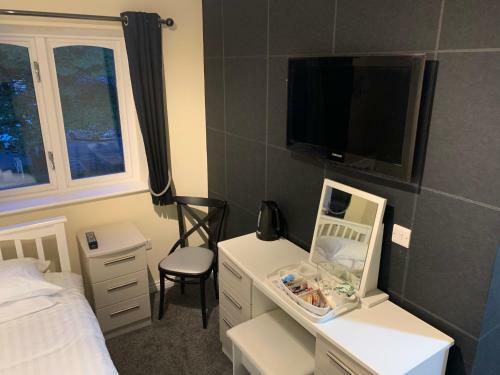 Hotel Lake Lounge Rooms