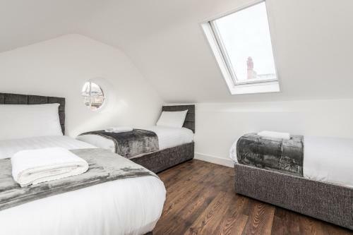 Prestige Stay Aparthotel - Cavern Quarter Party Apartments
