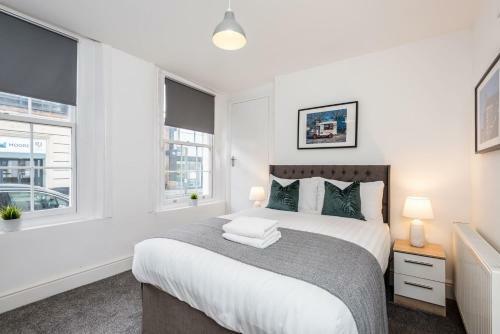 Duke St Townhouse Apartments