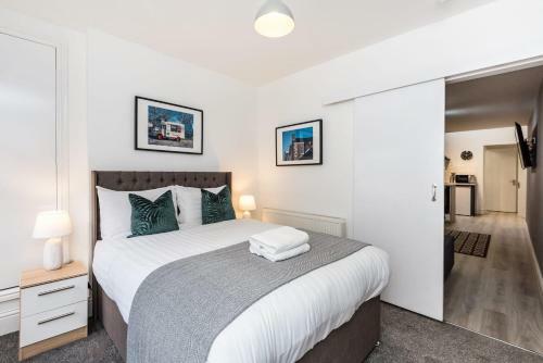Duke St Townhouse Apartments