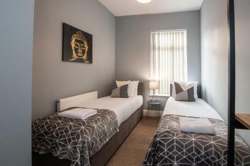 Apartamento Large Contractor & Worker House - Free Parking - By Comfyworkers