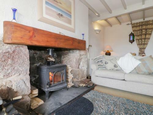 Two Bays And The Orme View Cottage