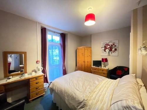 Bed & Breakfast White Court Seaview Llandudno Hotel