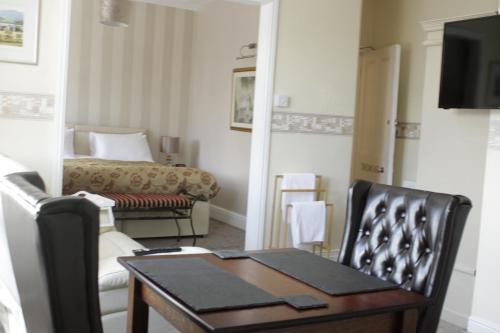 Llandudno Holiday House For 12