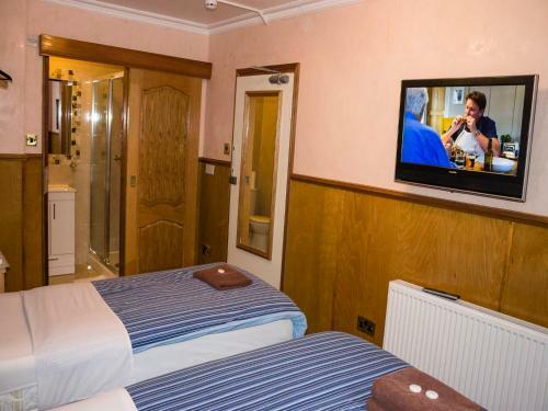 Cricklewood Lodge Hotel