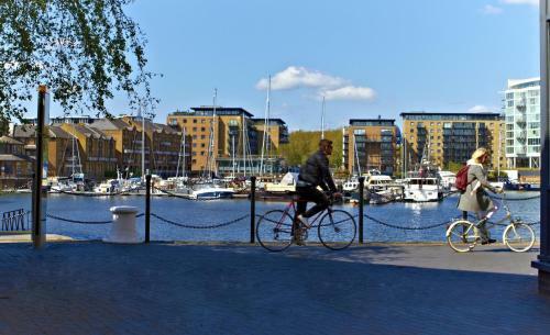 Via Limehouse Hostel