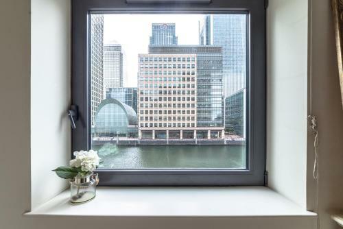 Corporate Waterfront Apartments