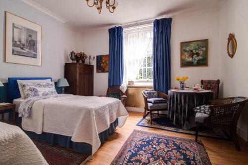 Dawson Place, Juliette's Bed And Breakfast