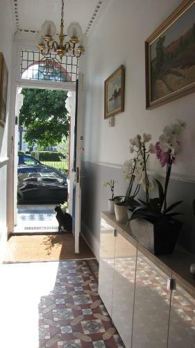 Holmewood Homestay