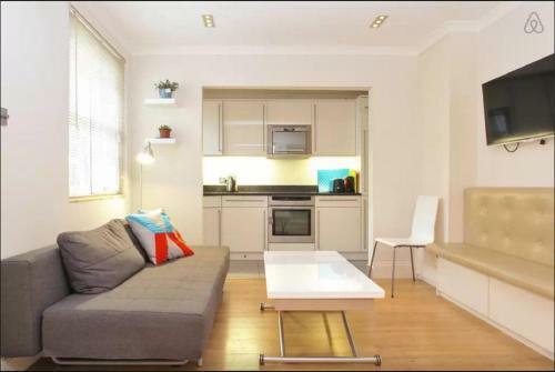 Notting Hill Gardens Apartments