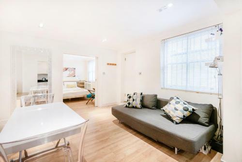 Notting Hill Gardens Apartments