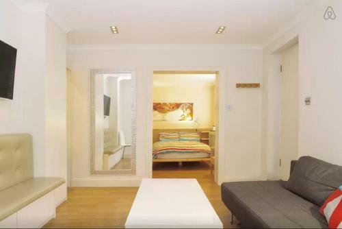 Notting Hill Gardens Apartments