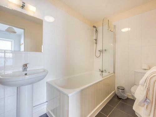 Hostal 130 Corve Street B&B