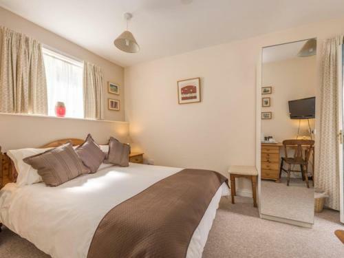 Hostal 130 Corve Street B&B