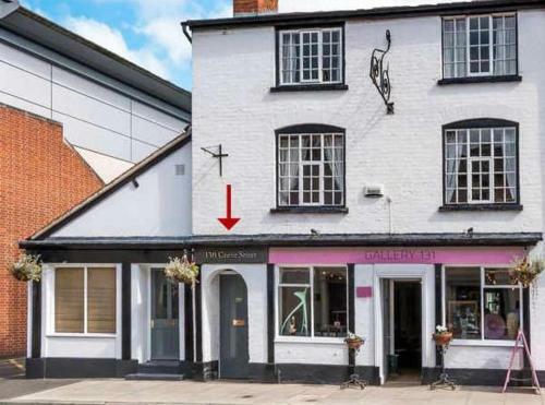 Hostal 130 Corve Street B&B
